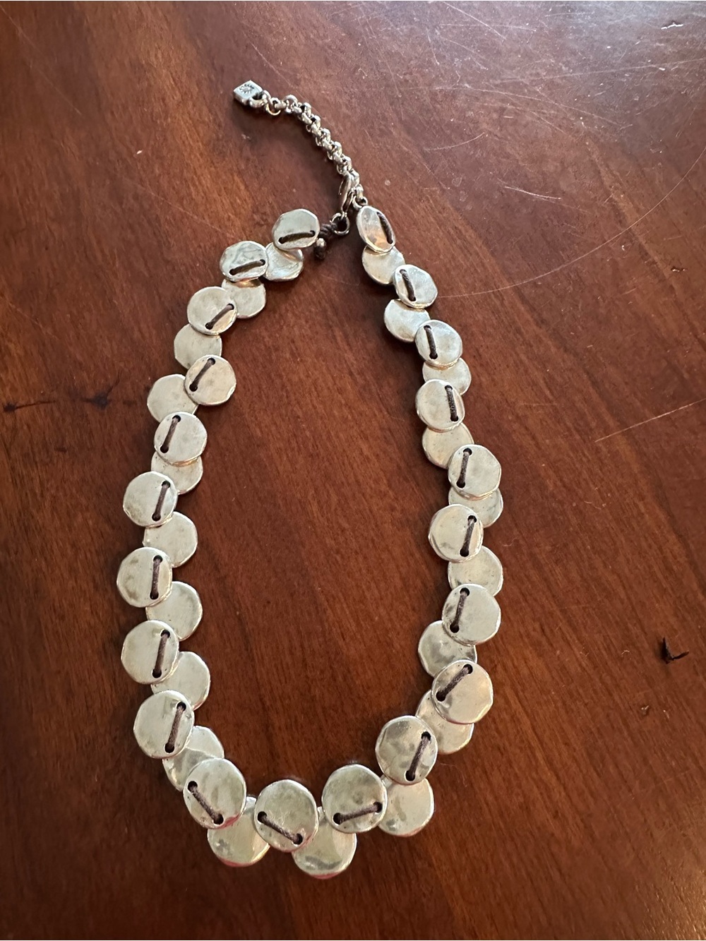 Uno de 50 Silver Tone Disc Link Short Necklace or Double Wrap bracelet. Classy!